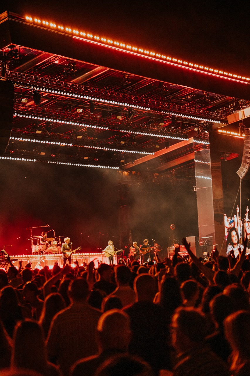 The Kooks on the Thames 