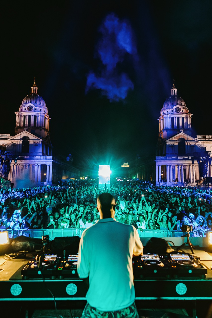 Black Coffee on the Thames Opening Show