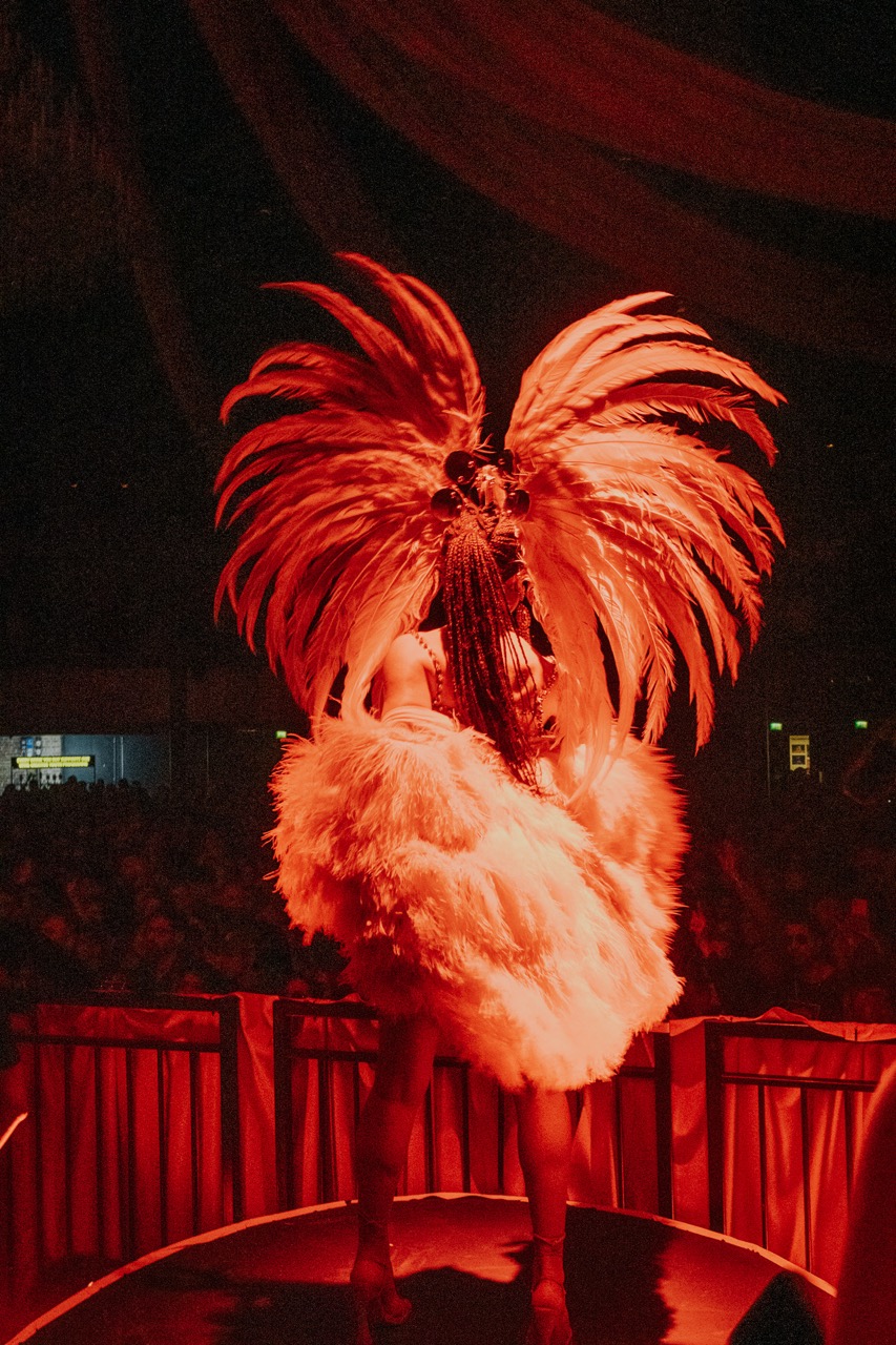 HUGEL, Make the Girls Dance at Roundhouse