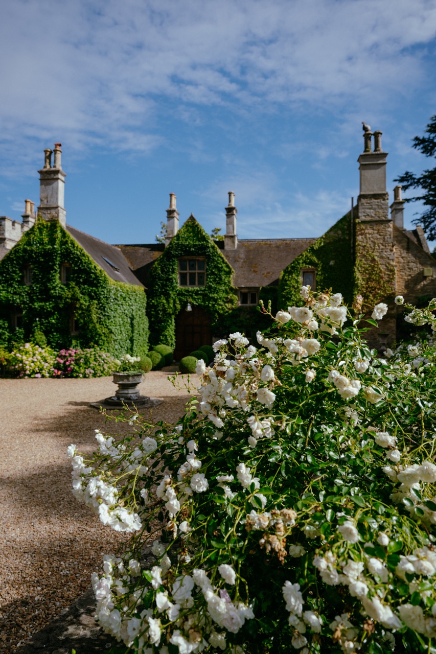 The Kooks 20 Years of Inside In / Inside Out at Tofte Manor