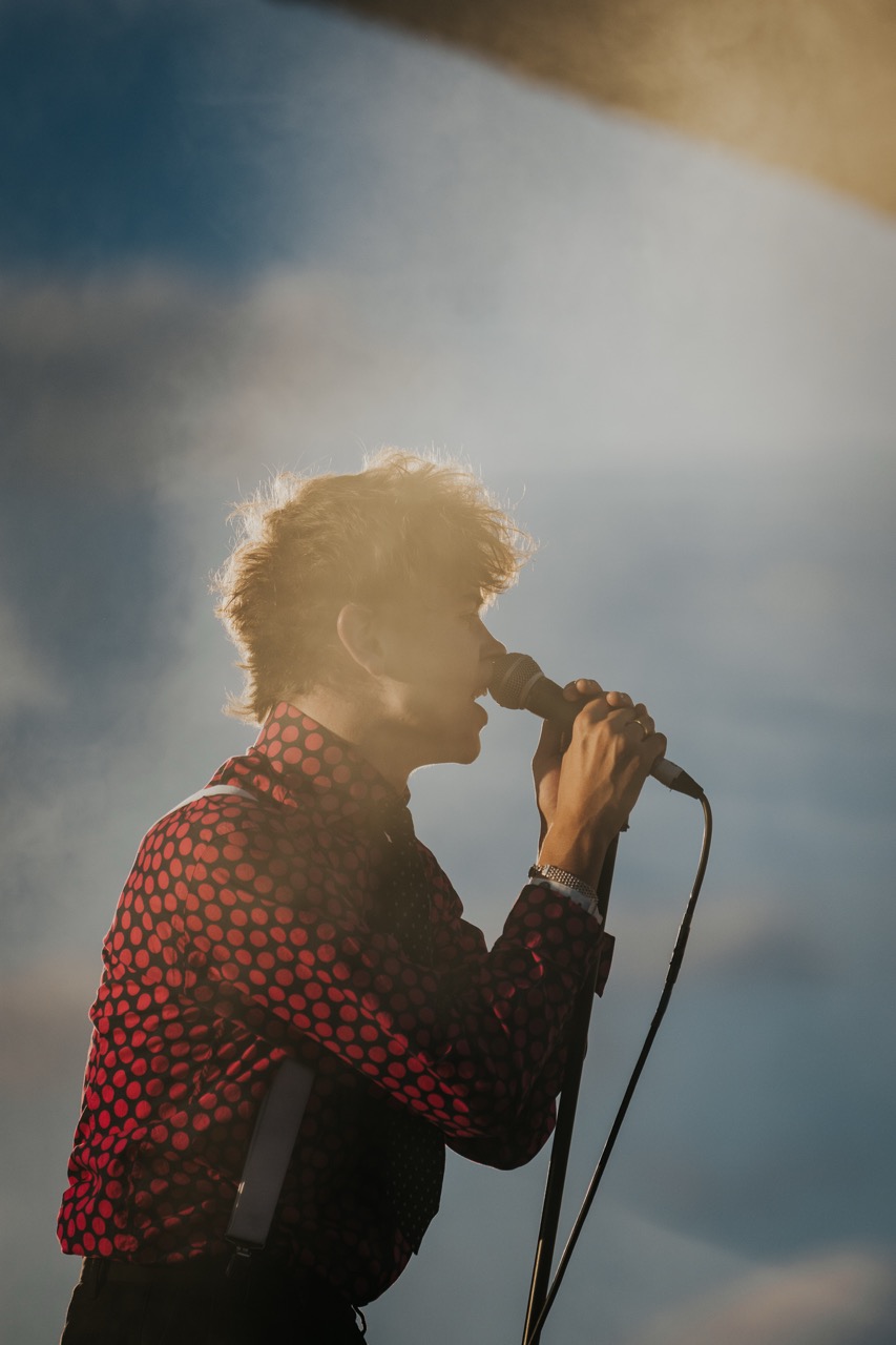The Kooks on the Thames 