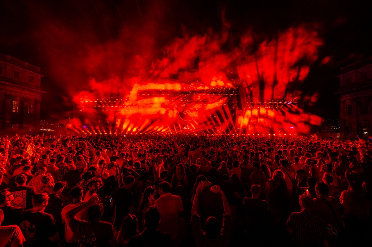 Anjunadeep on the Thames