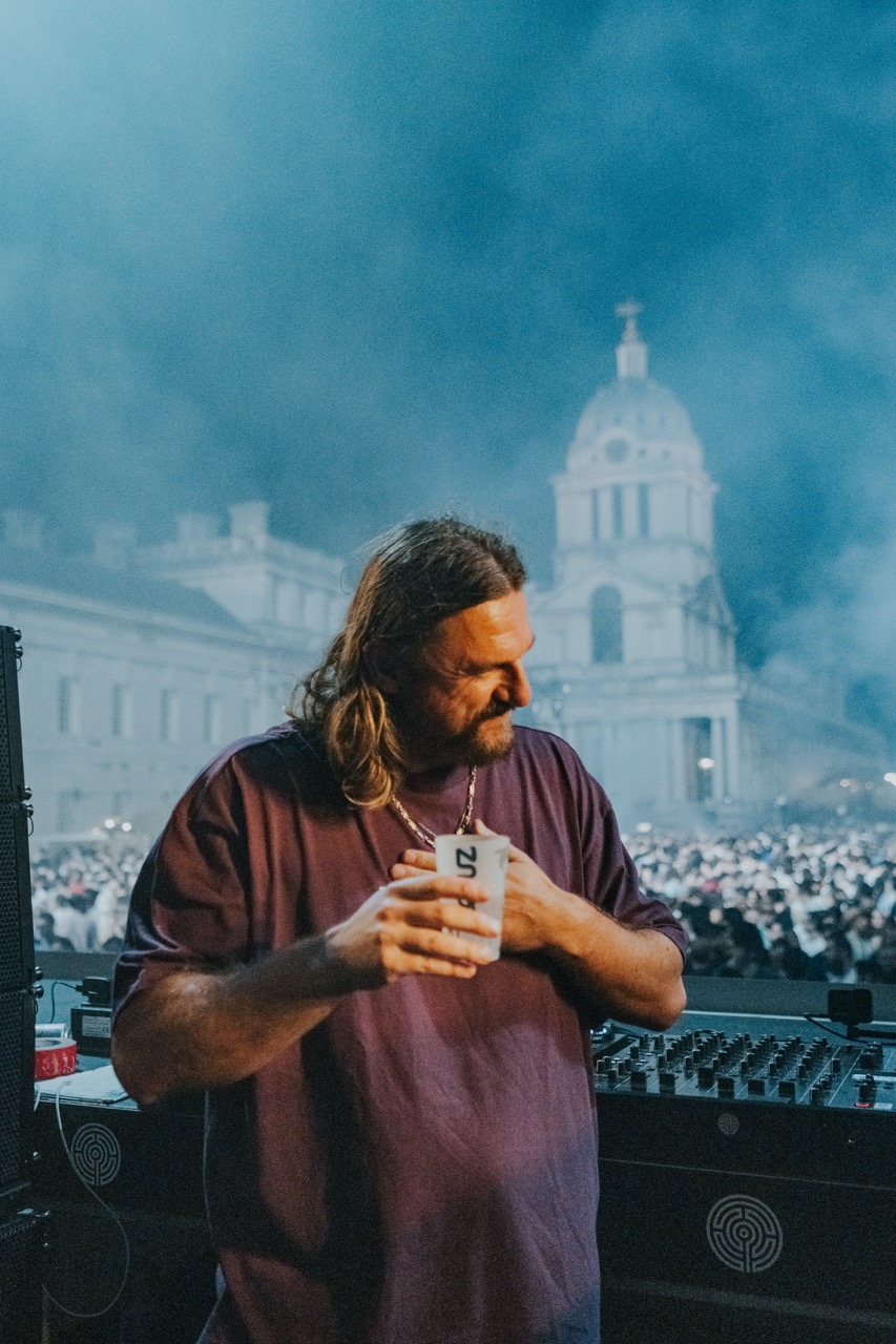 Solomun on the Thames