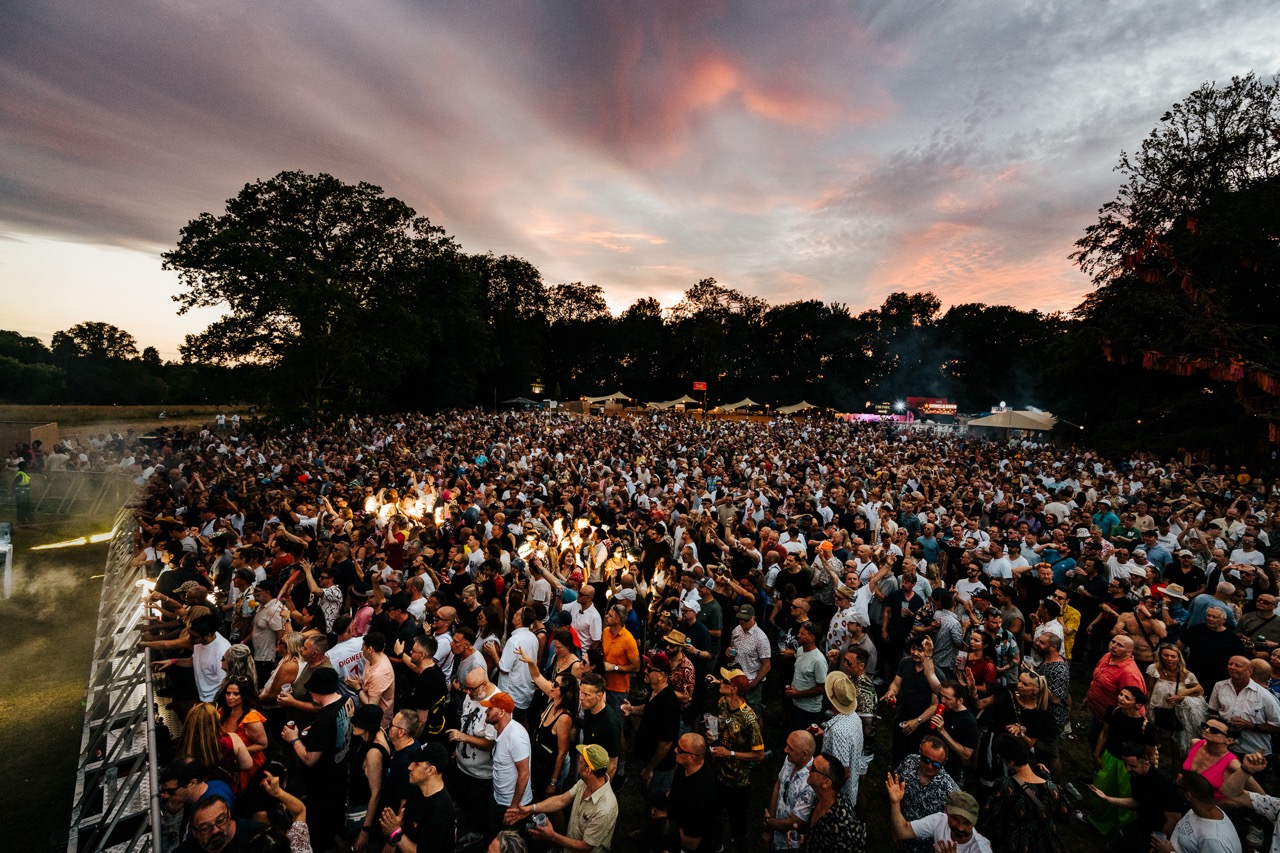 Sasha & John Digweed six hour set at Tofte Manor 