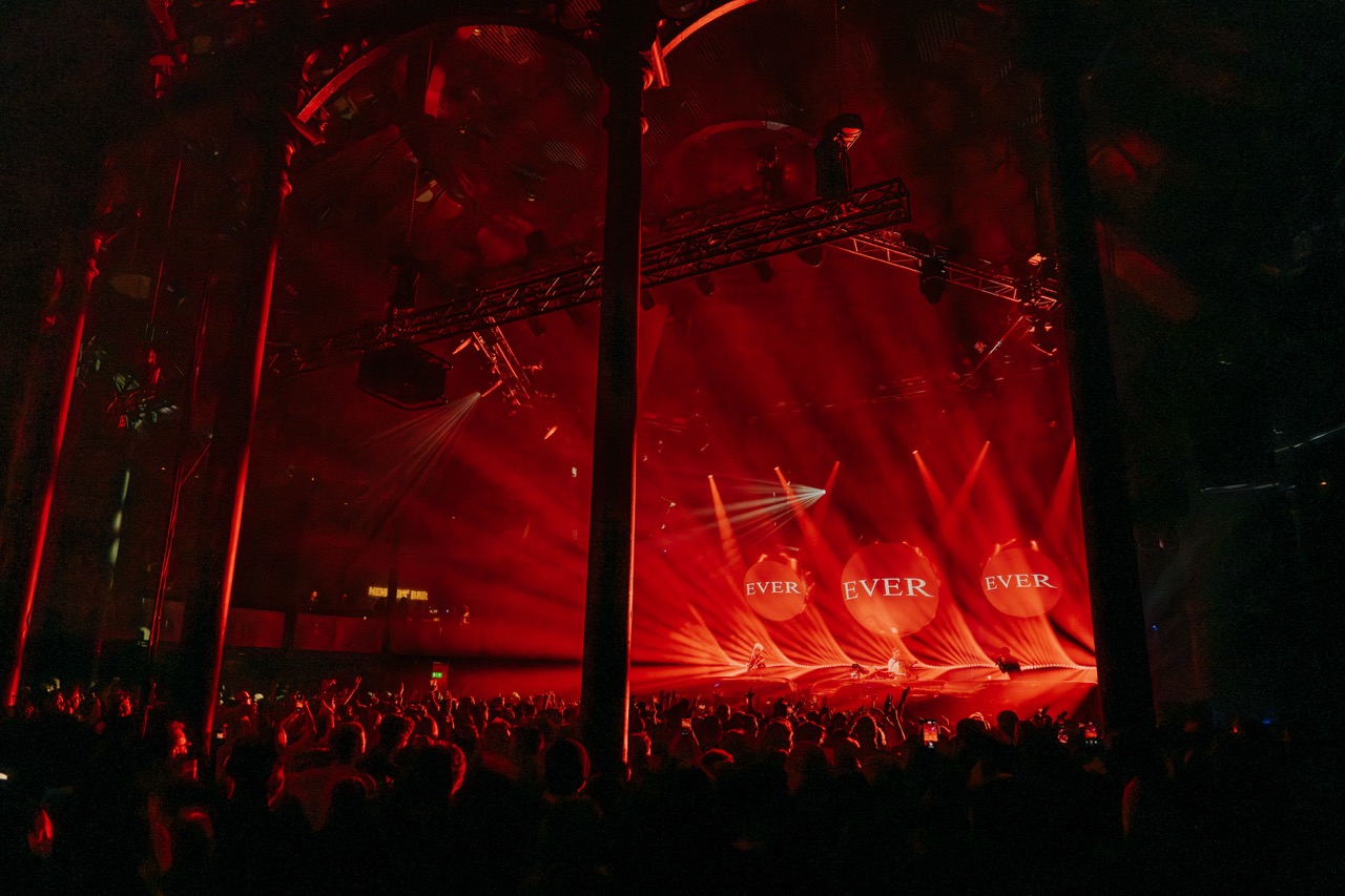 WhoMadeWho Live at Roundhouse