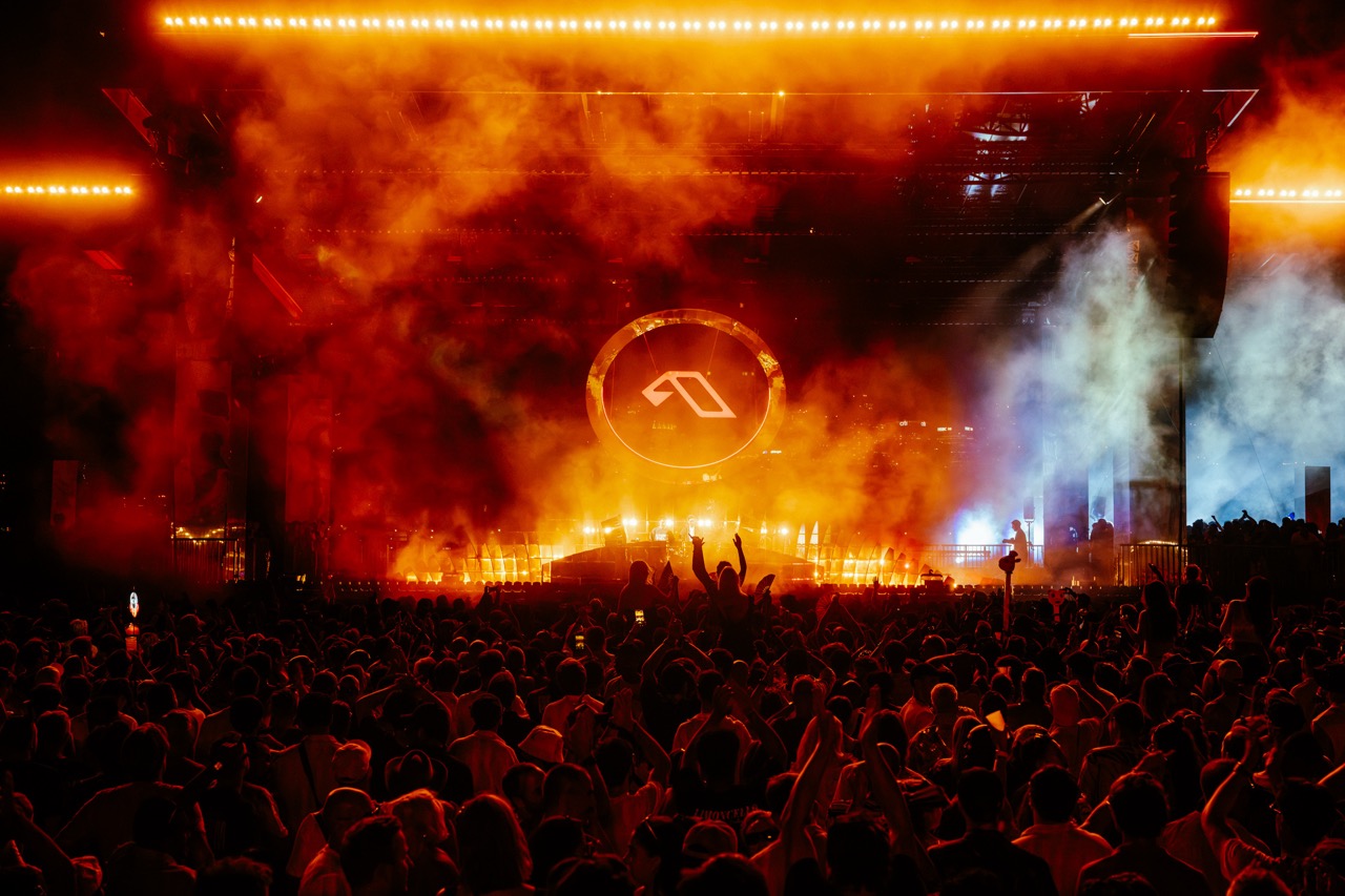 Anjunadeep on the Thames