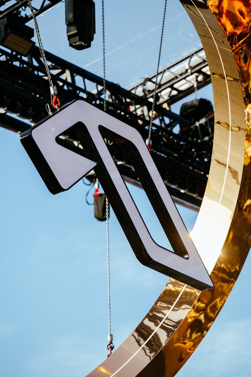 Anjunadeep on the Thames