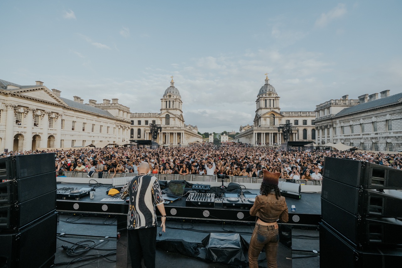 Black Coffee on the Thames Opening Show