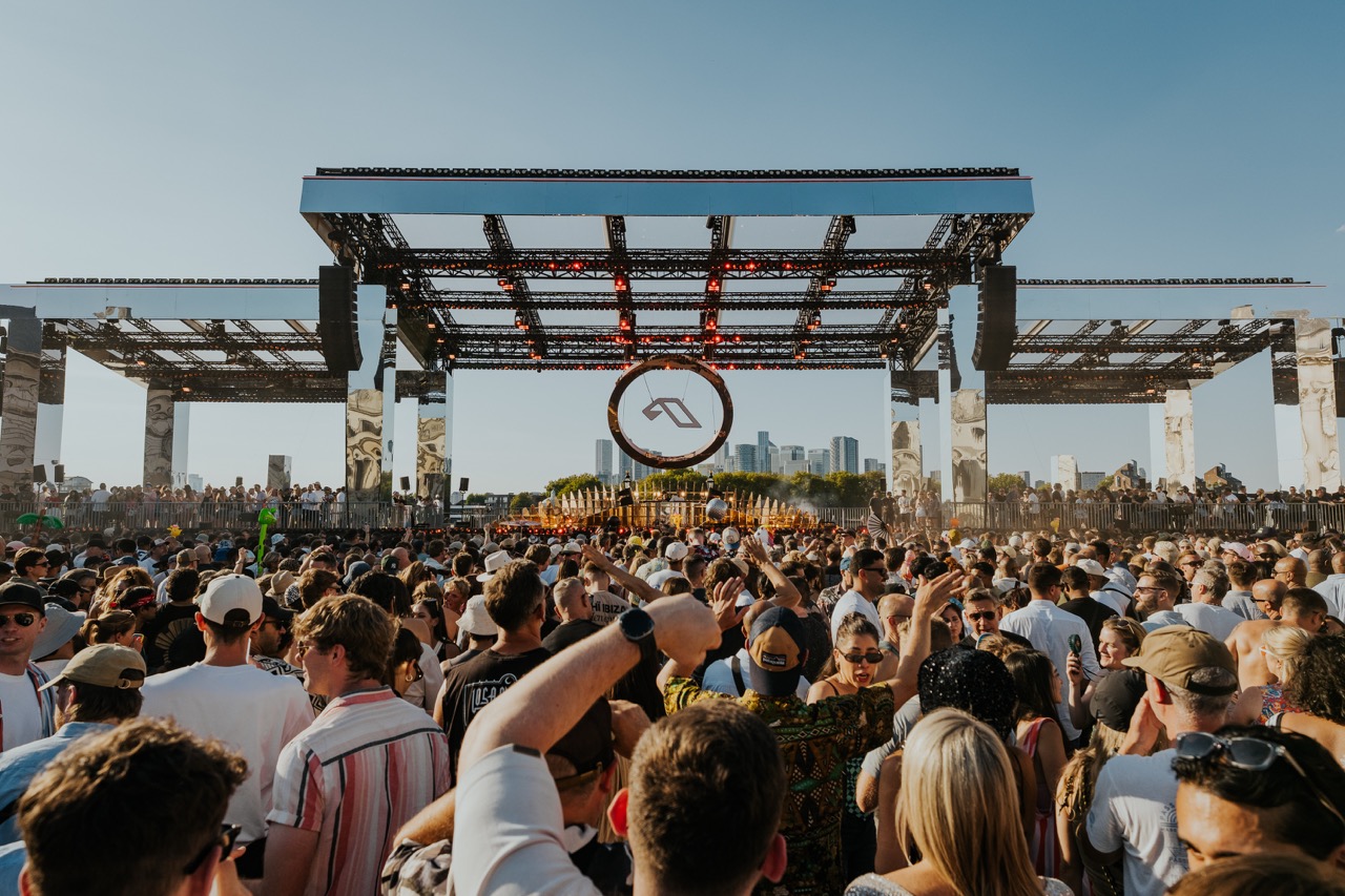 Anjunadeep on the Thames