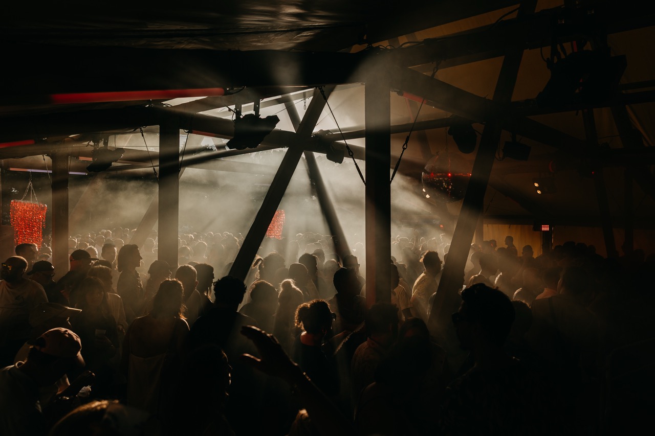 Sasha & John Digweed six hour set at Tofte Manor 
