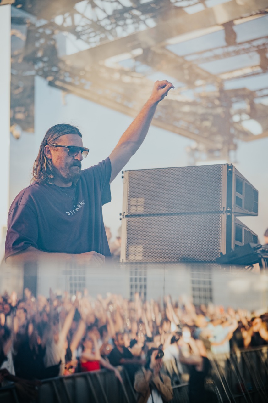Solomun on the Thames