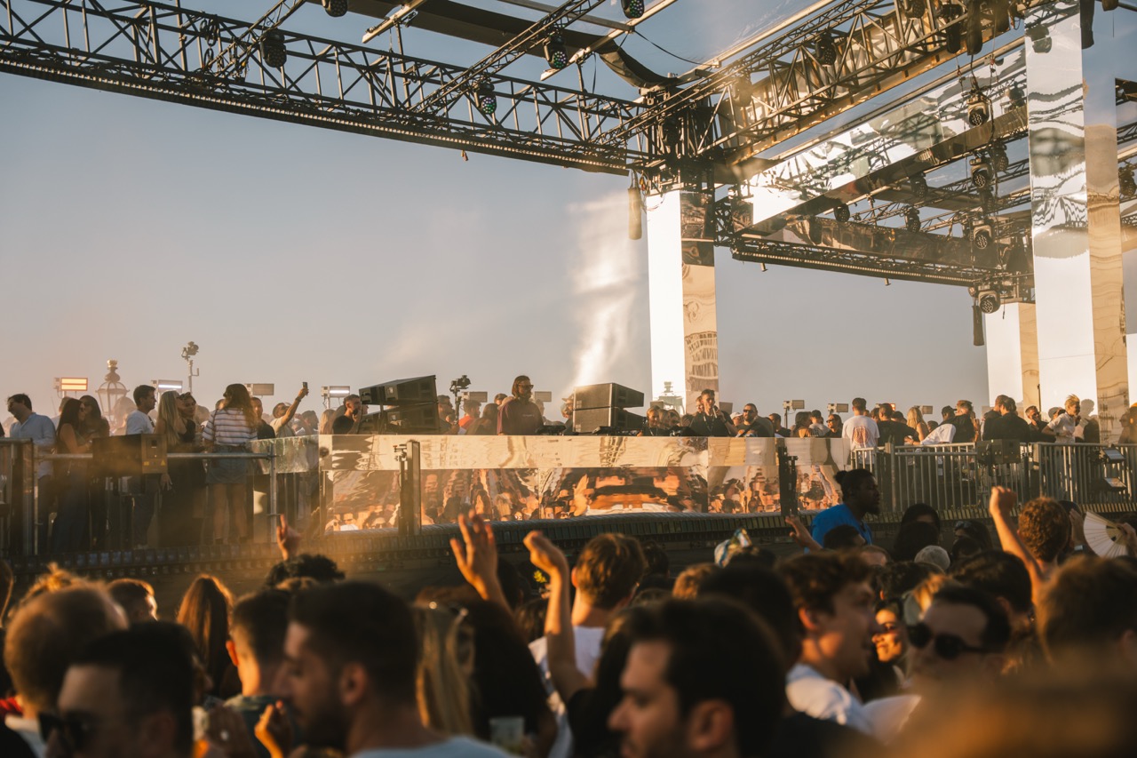 Solomun on the Thames