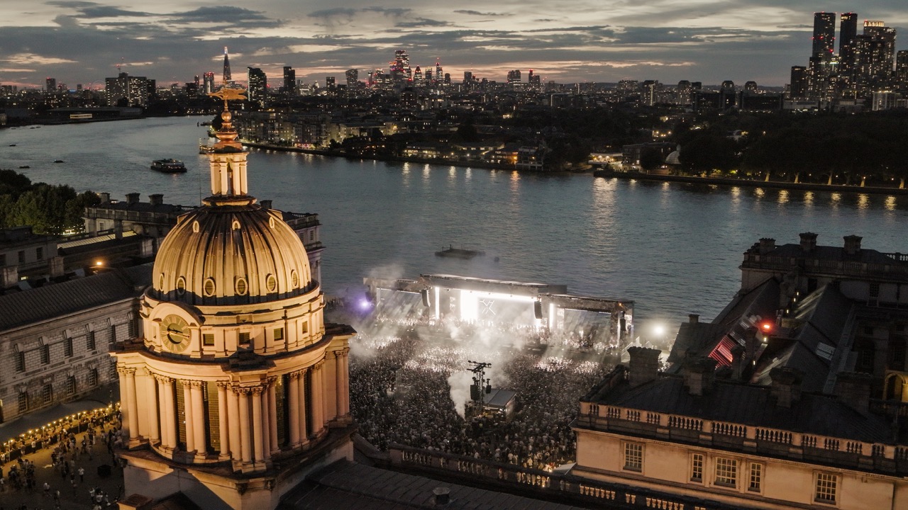 Adriatique presents X on the Thames