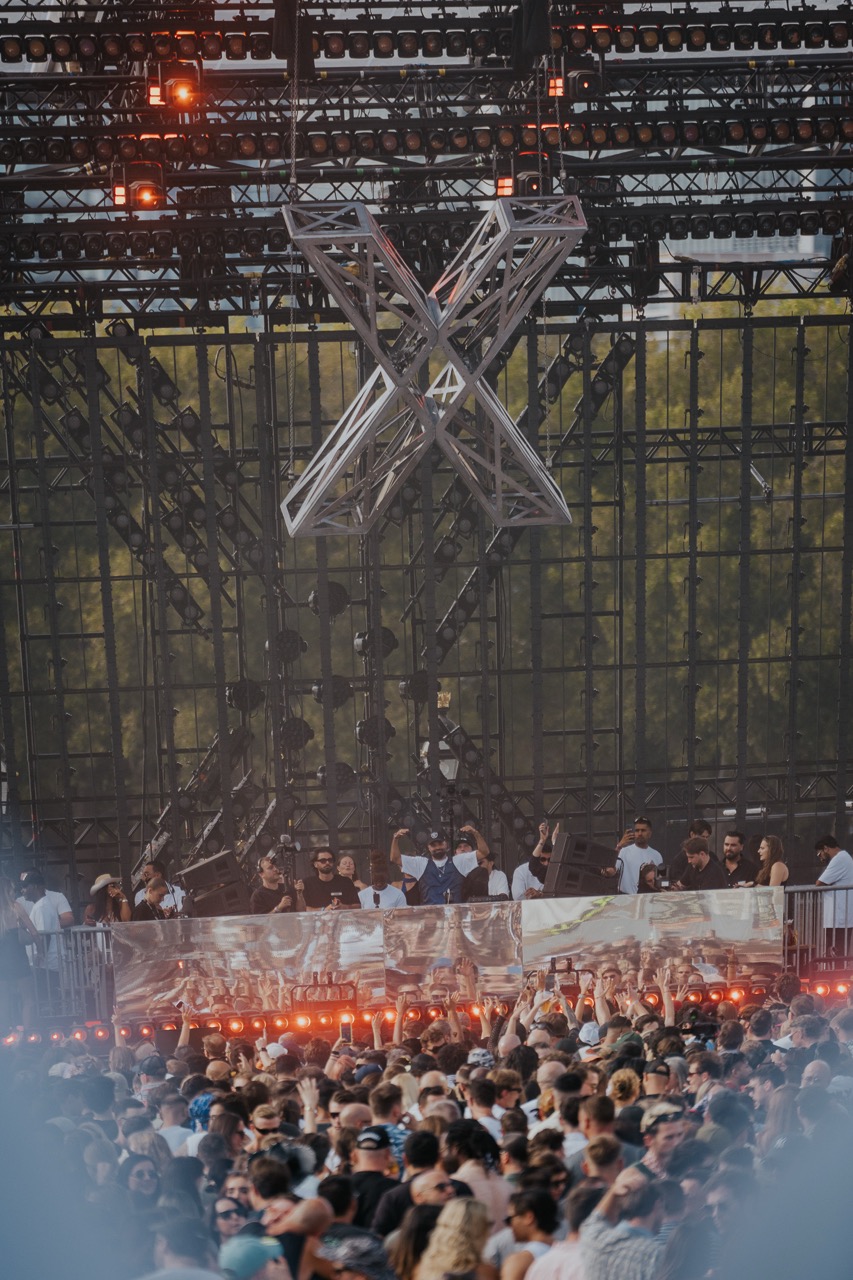 Adriatique presents X on the Thames