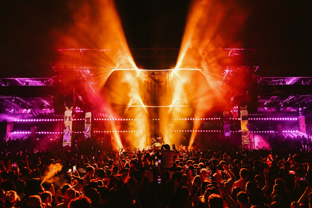 Black Coffee on the Thames 1st August