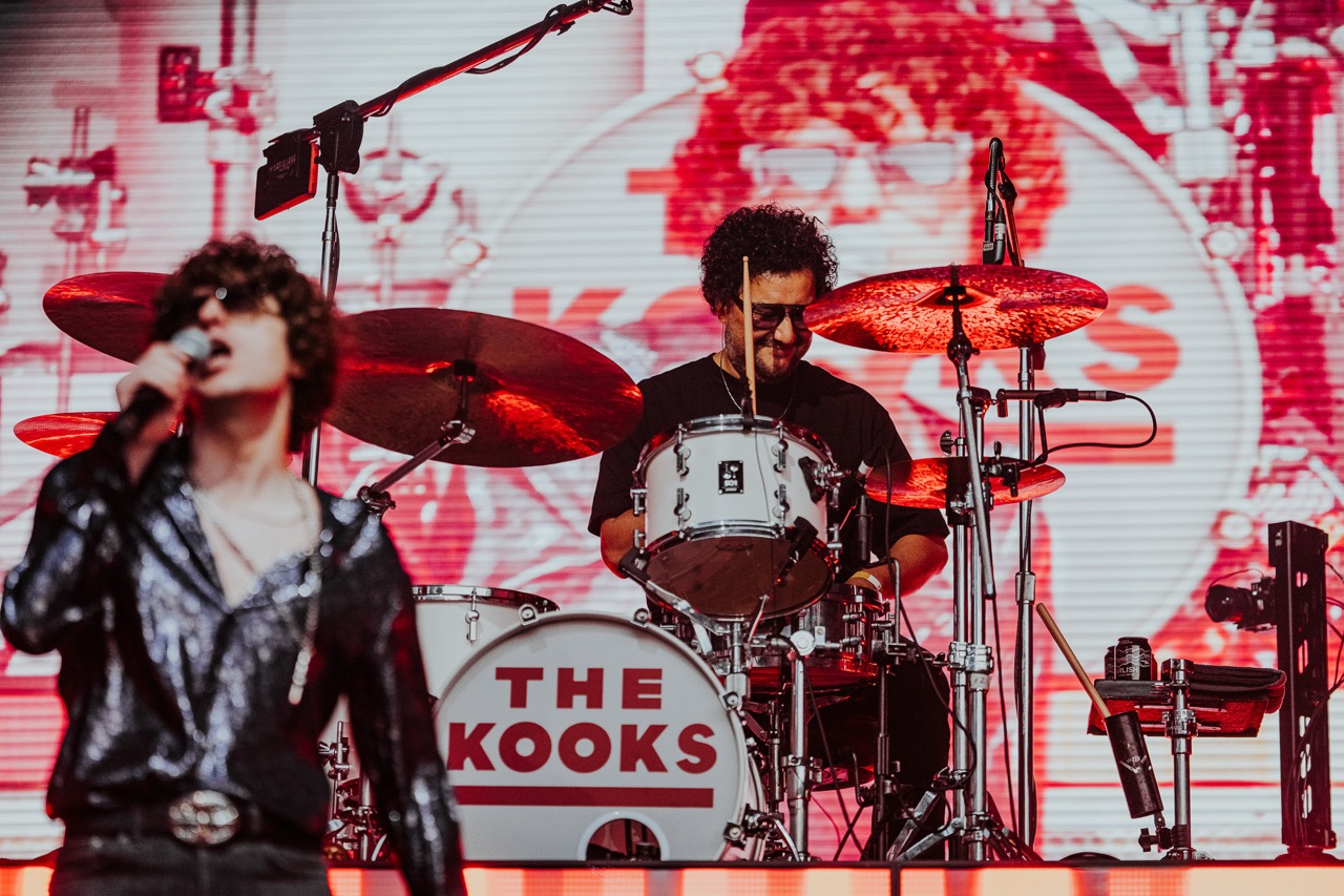 The Kooks 20 Years of Inside In / Inside Out at Tofte Manor