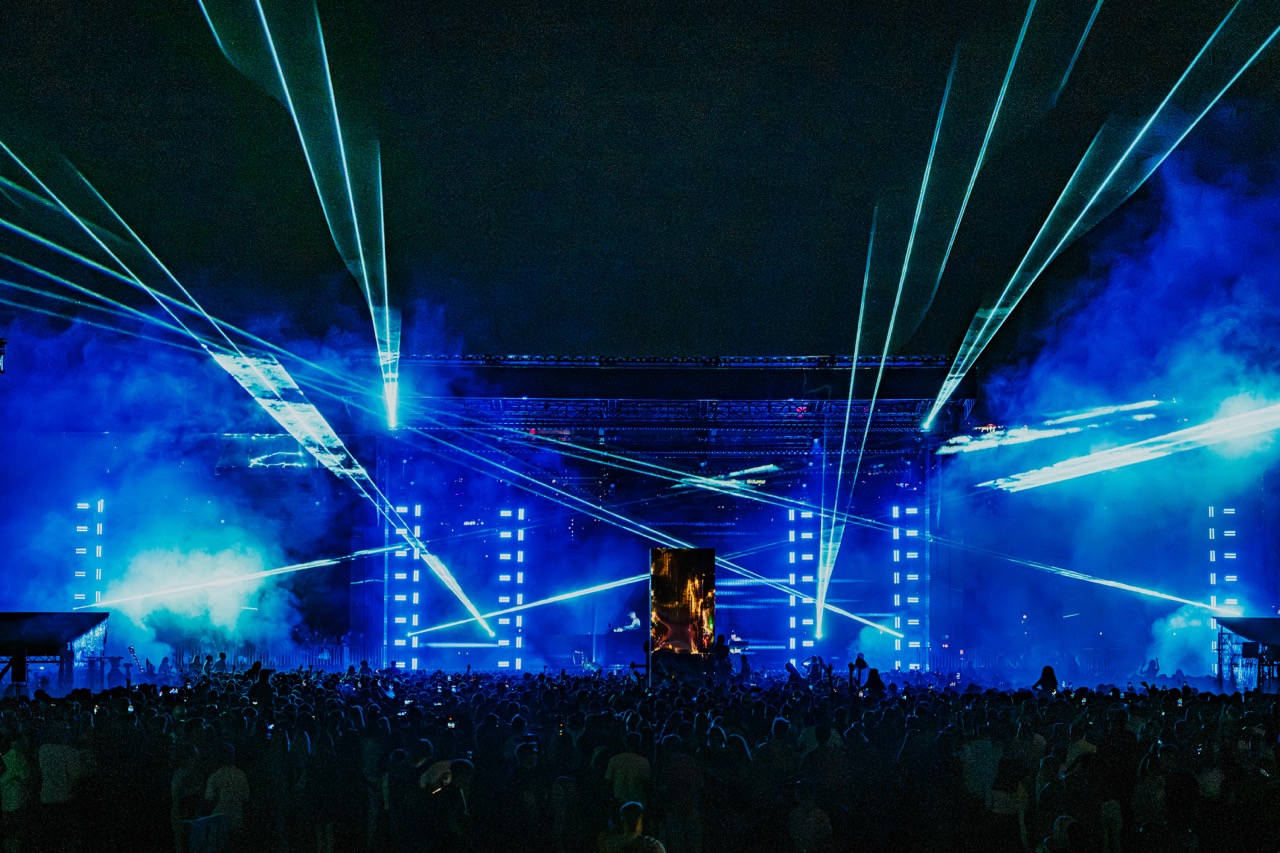Overmono presents Pure Devotion on the Thames