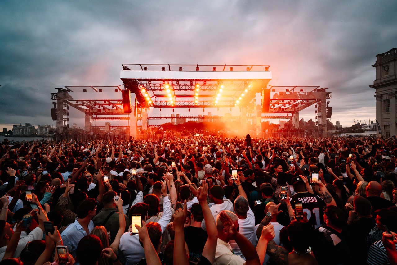 Black Coffee on the Thames 1st August