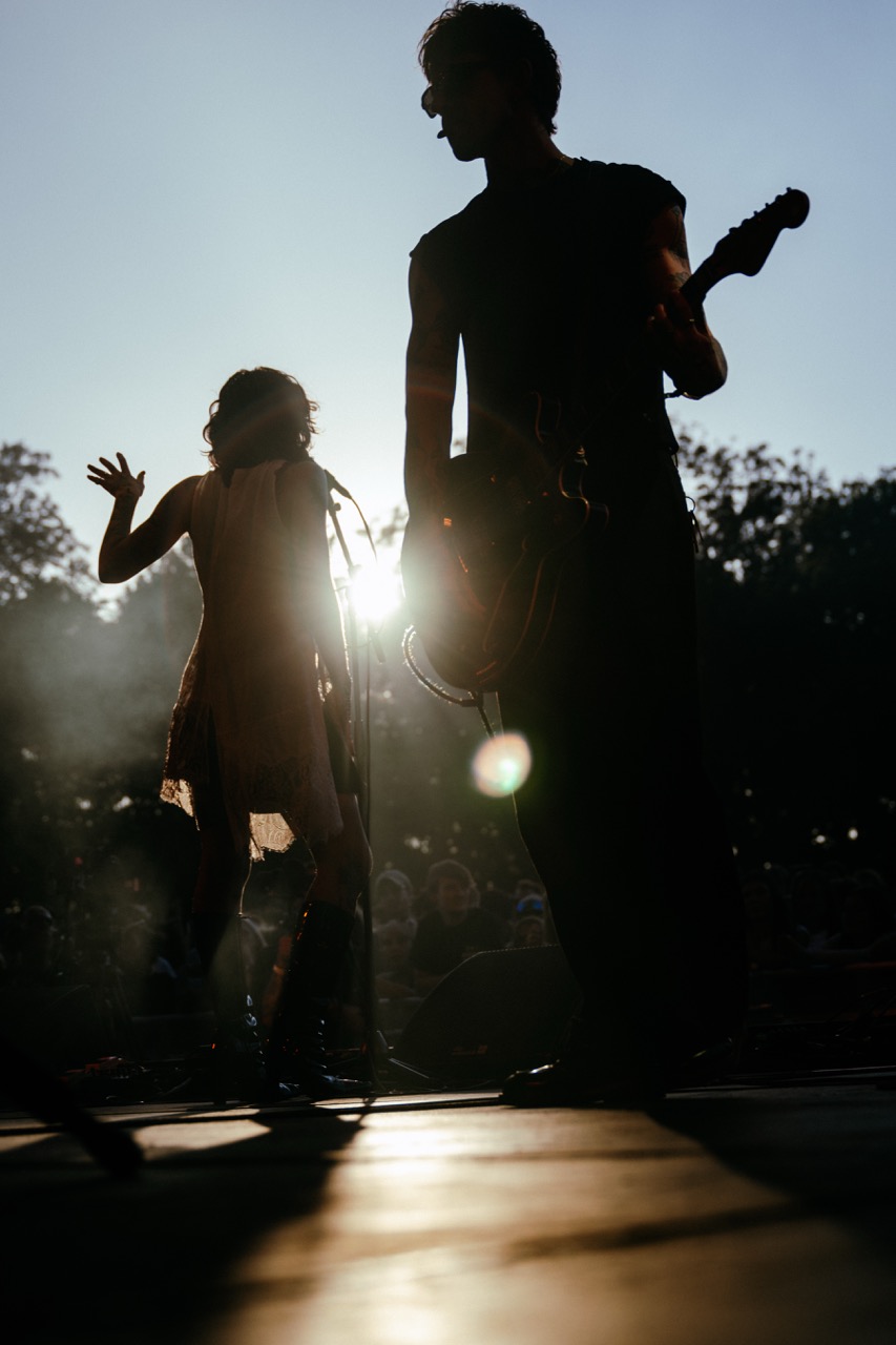 The Kooks 20 Years of Inside In / Inside Out at Tofte Manor