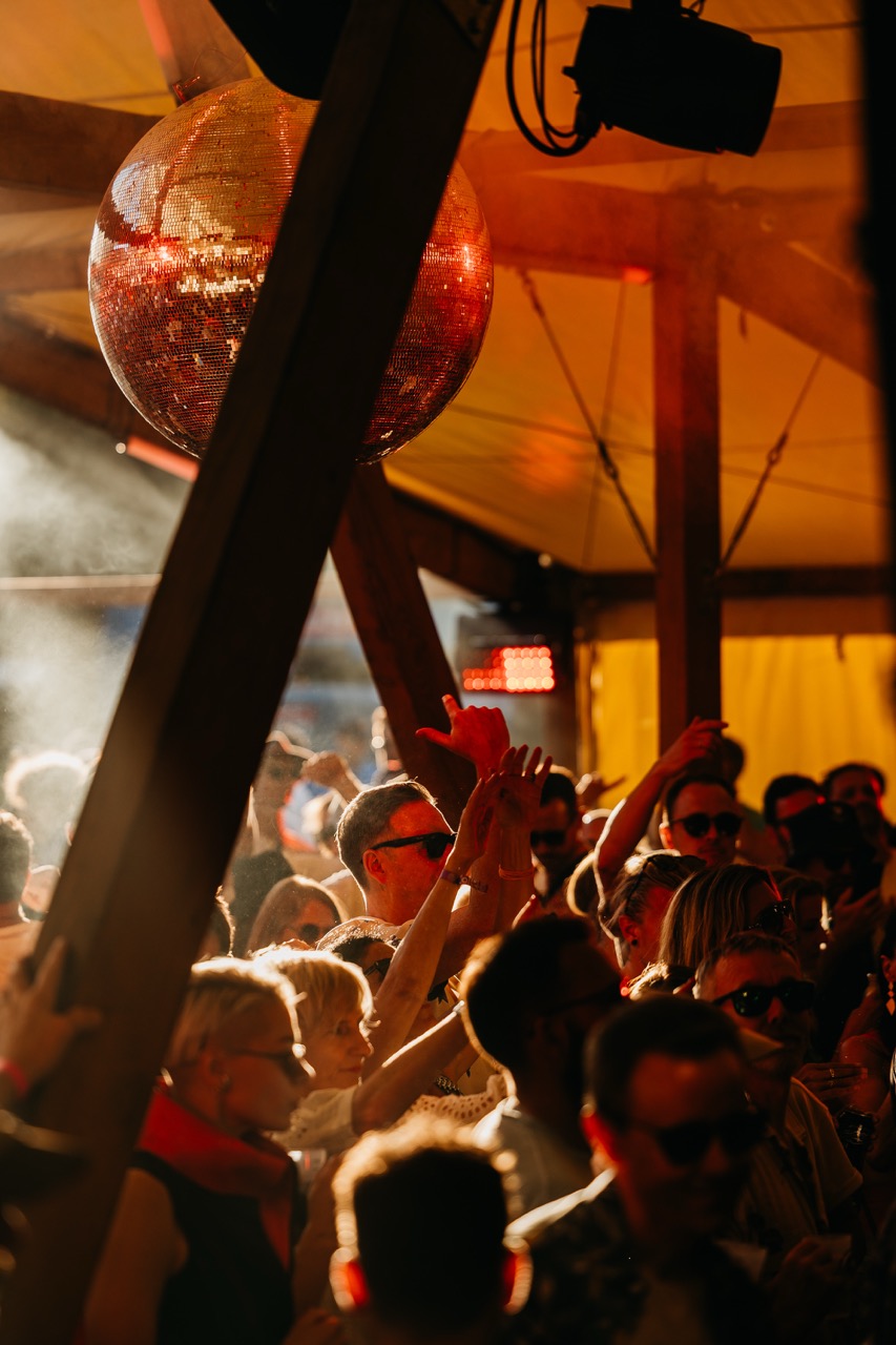 Sasha & John Digweed six hour set at Tofte Manor 