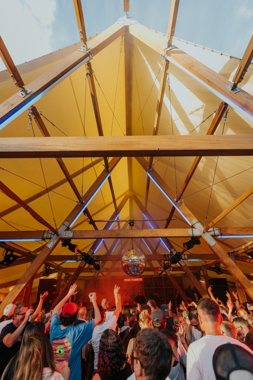 Sasha & John Digweed six hour set at Tofte Manor 