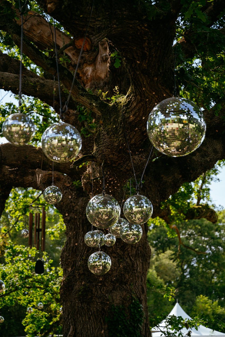 The Kooks 20 Years of Inside In / Inside Out at Tofte Manor