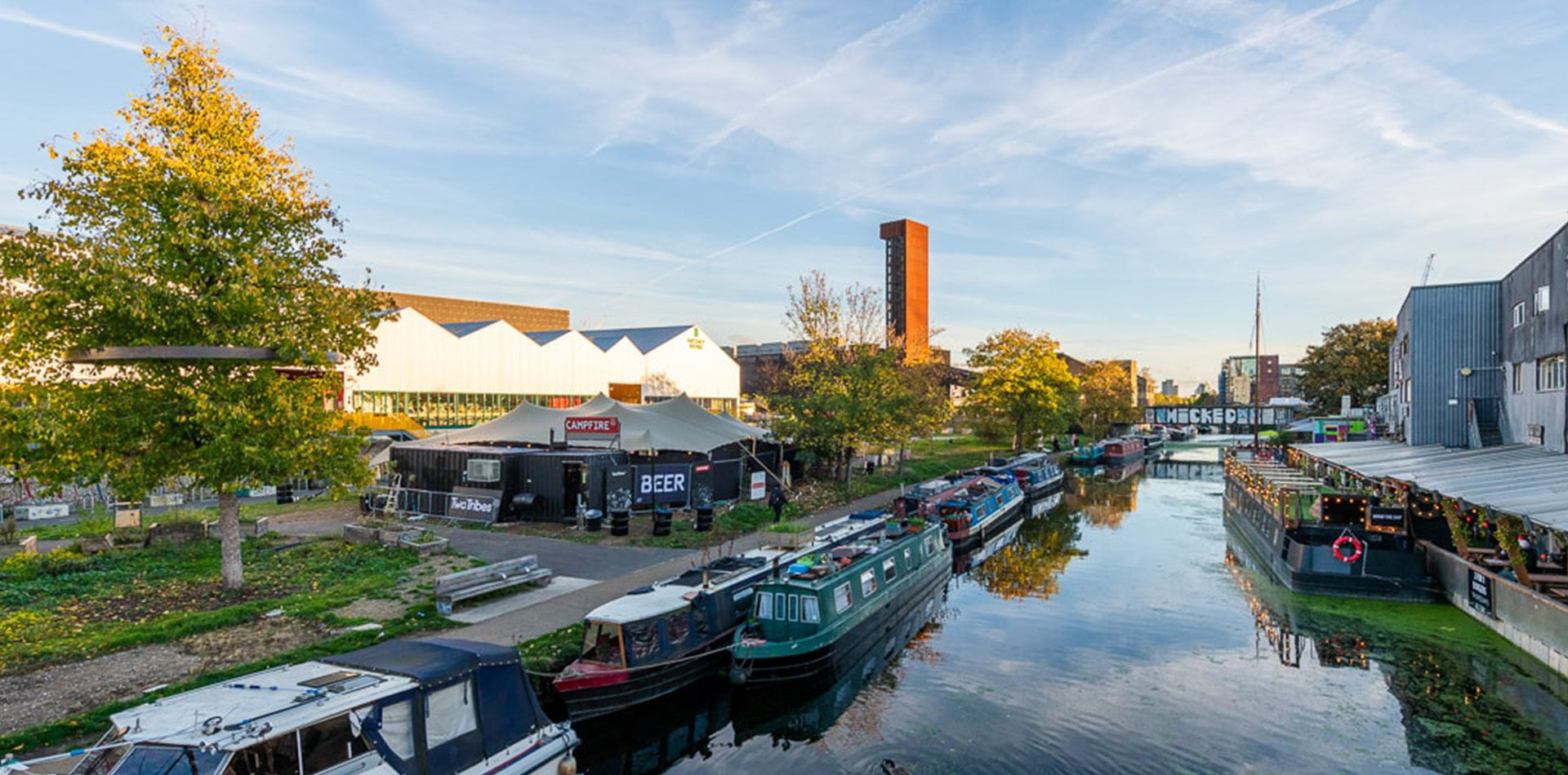 Hackney Bridge.jpg