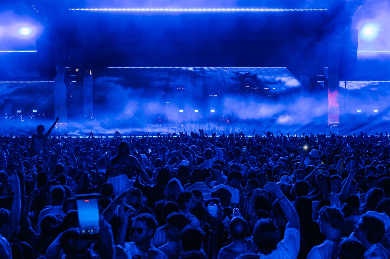 Solomun on the Thames