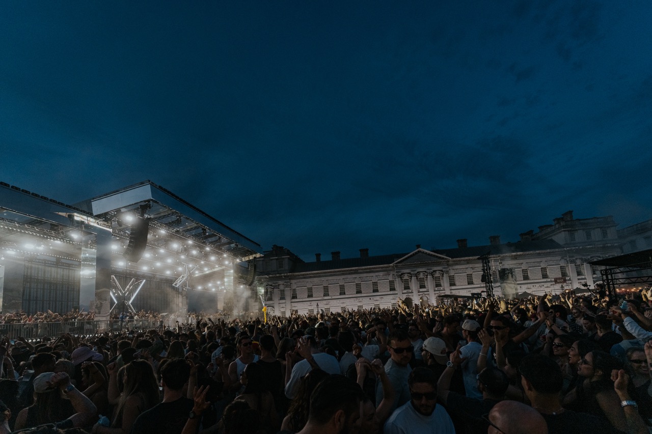 Adriatique presents X on the Thames