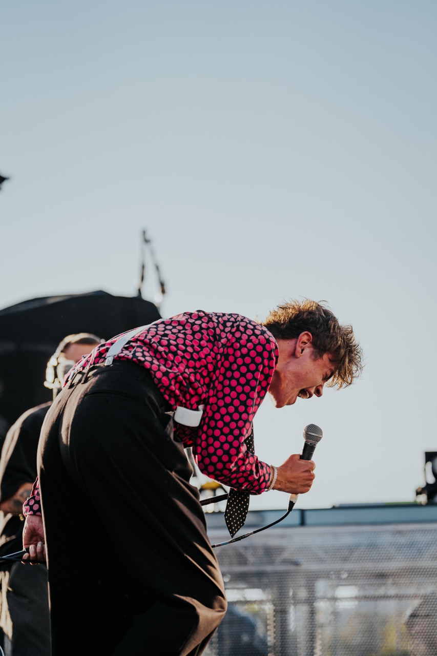 The Kooks on the Thames 