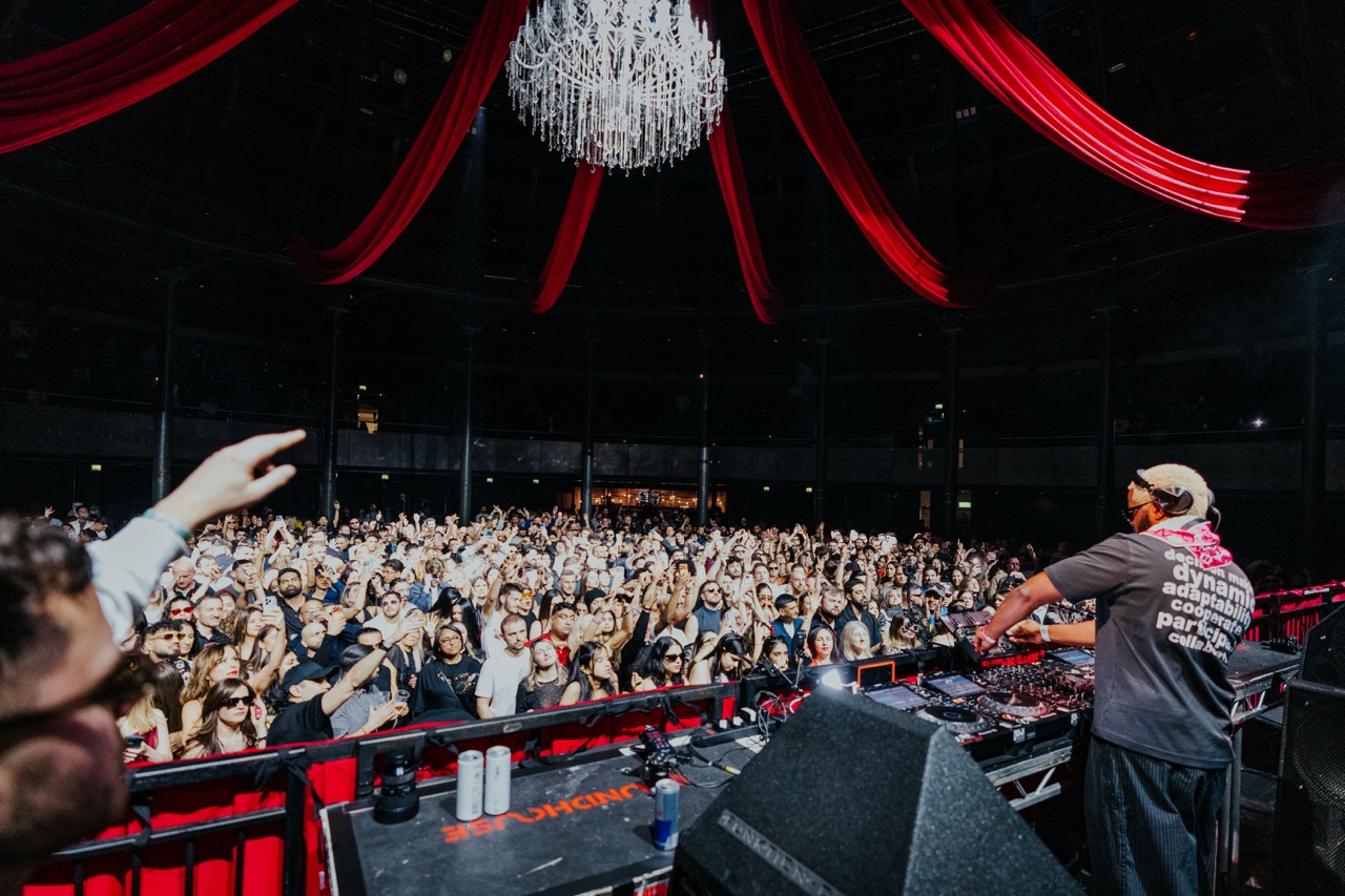 HUGEL, Make the Girls Dance at Roundhouse