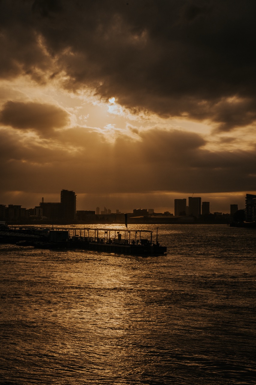 MOBY Live on the Thames
