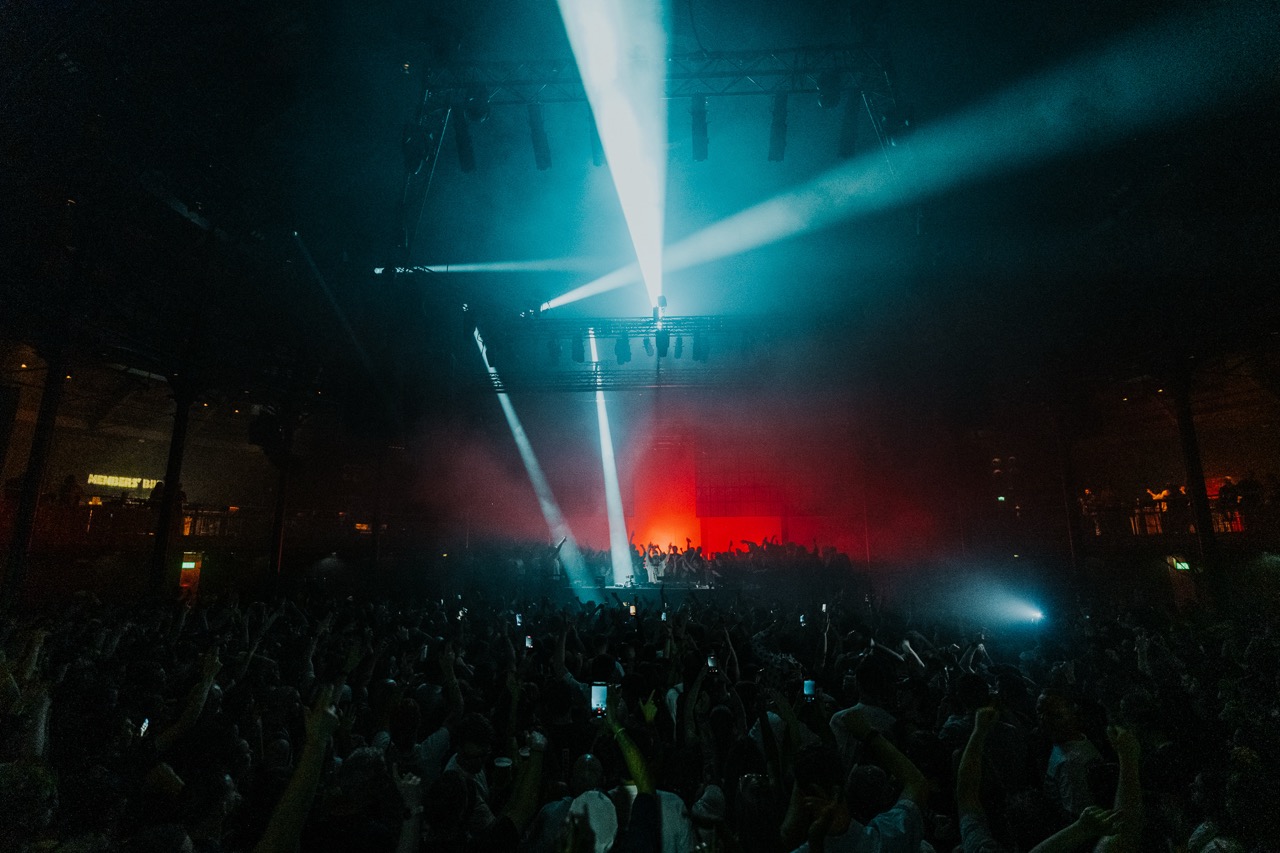 Mau P Open to Close at Roundhouse