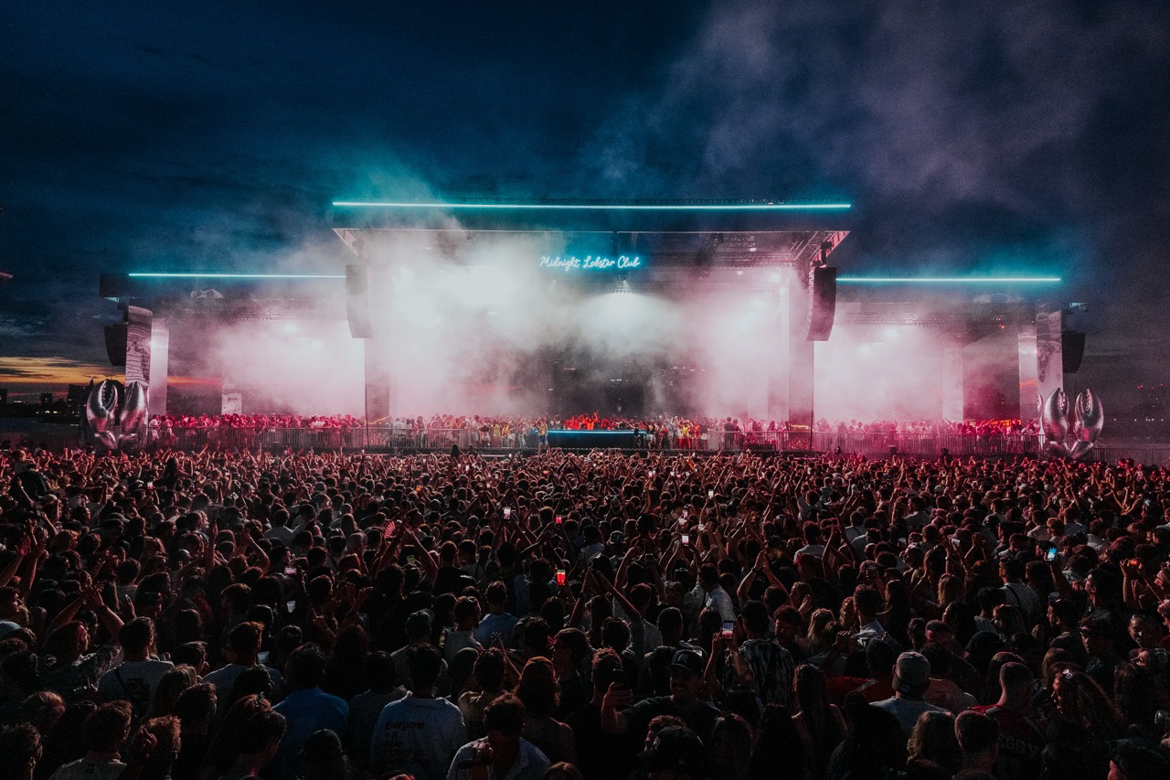 Peggy Gou on the Thames