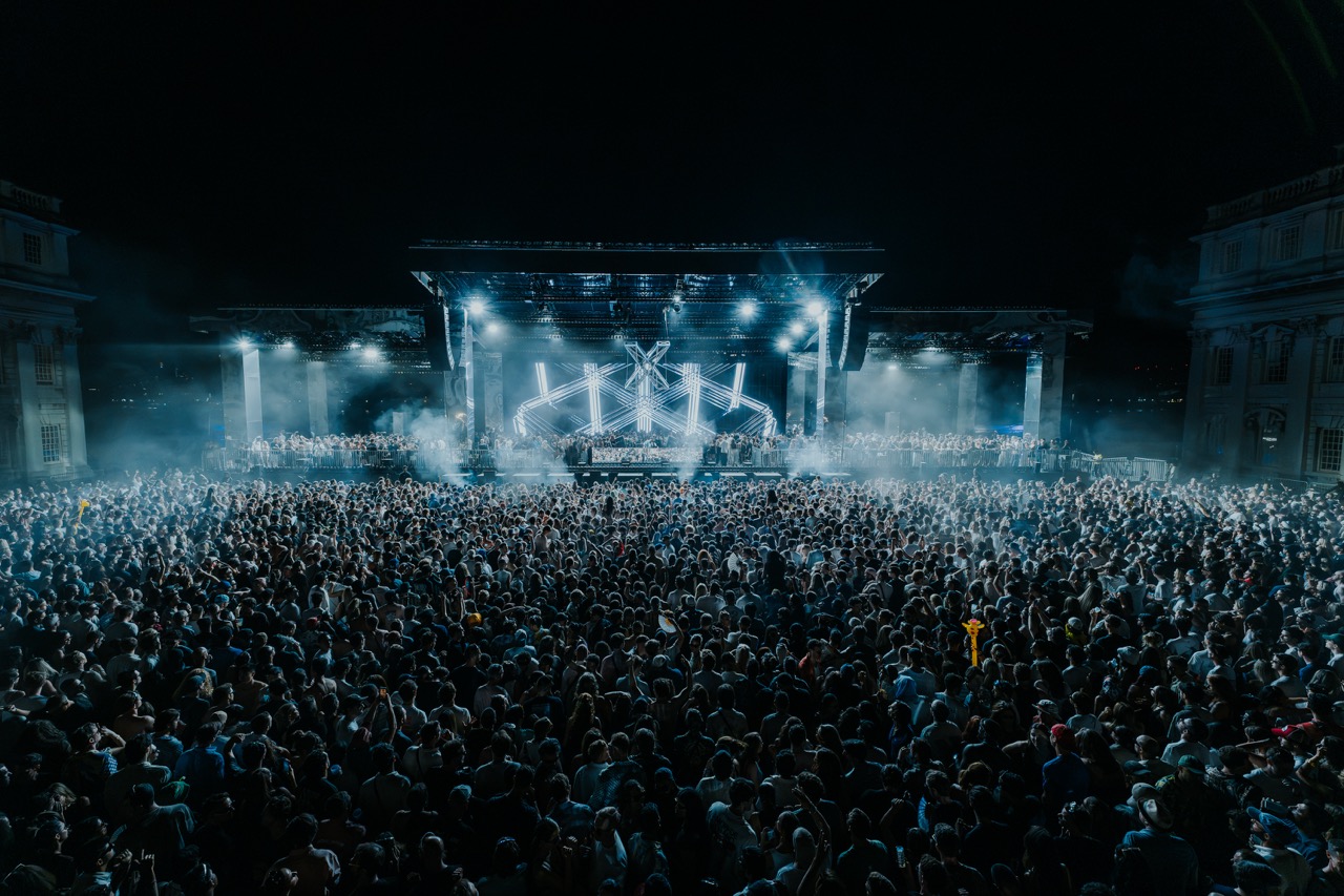 Adriatique presents X on the Thames
