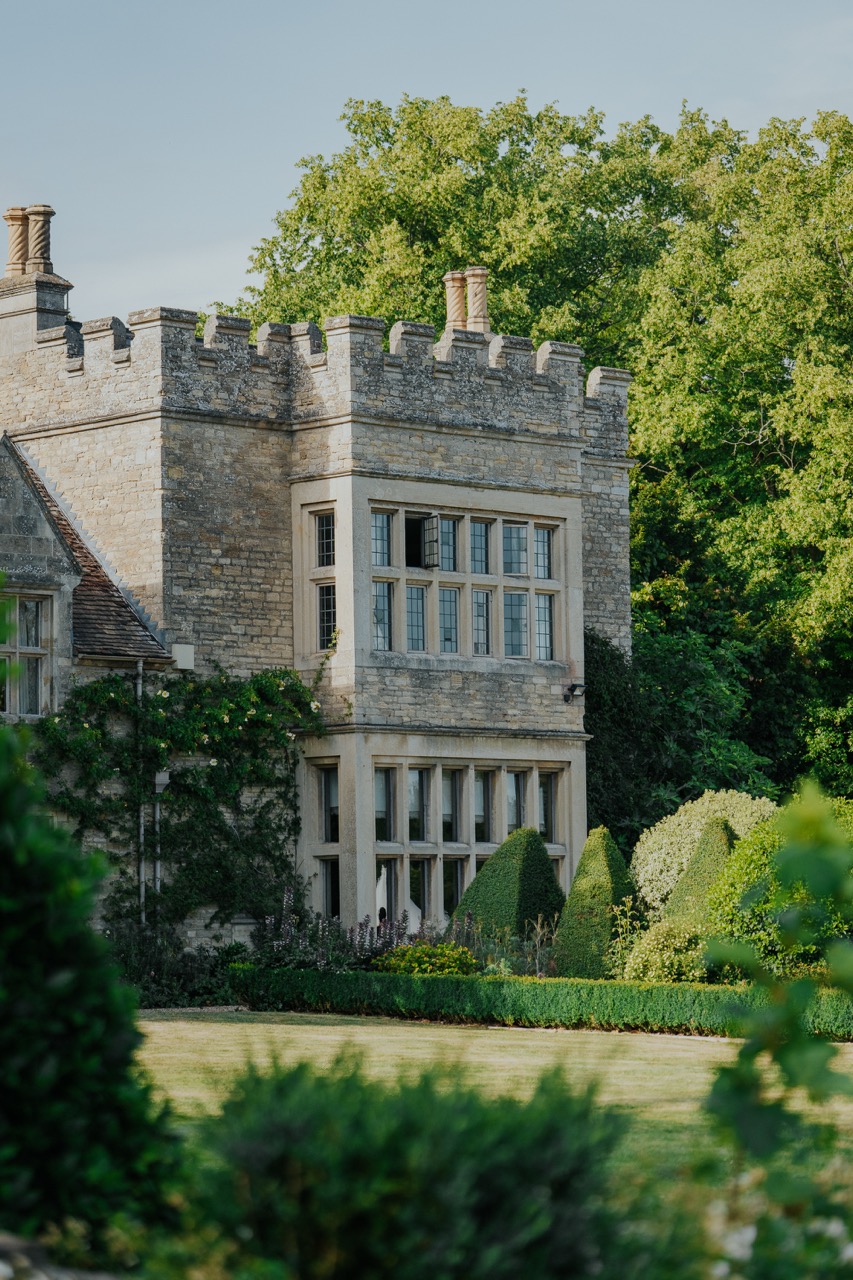 The Kooks 20 Years of Inside In / Inside Out at Tofte Manor