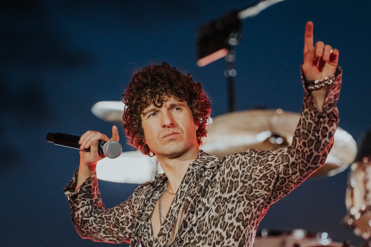 The Kooks on the Thames 