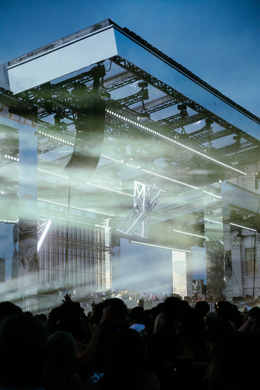 Adriatique presents X on the Thames