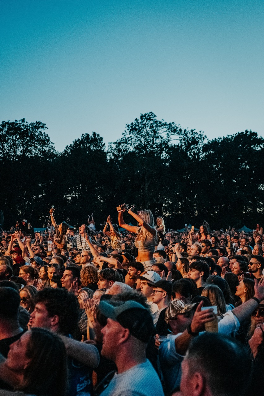 The Kooks 20 Years of Inside In / Inside Out at Tofte Manor