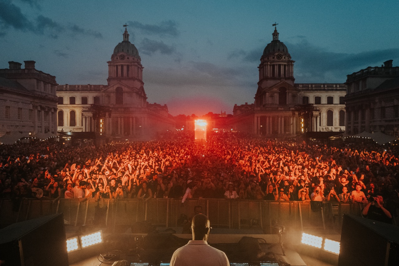 Black Coffee on the Thames Opening Show