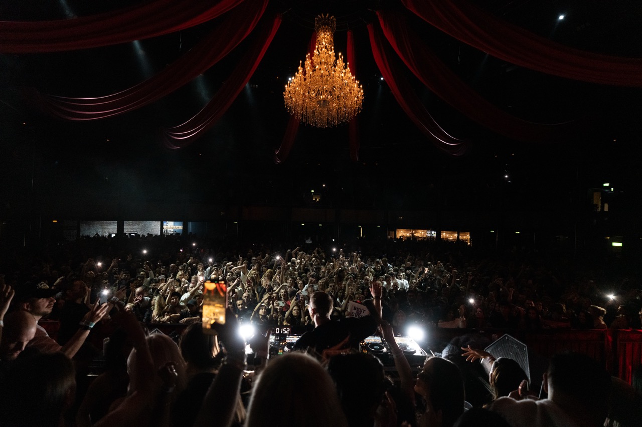 HUGEL, Make the Girls Dance at Roundhouse