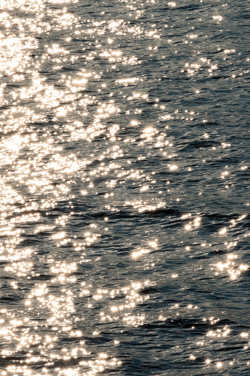 Empire of the Sun on the Thames